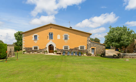 casas rurales en girona vista general